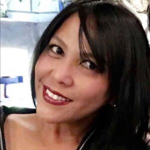 Meet your Posher, Justine